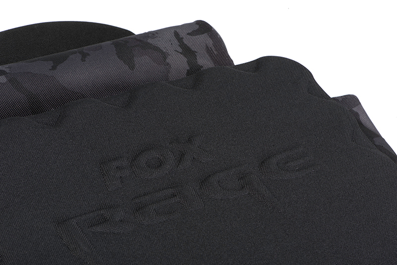 Fox Rage Voyager Camo Carryall M (incl. 4 Medium Shallow & 1 Small Tackleboxes)